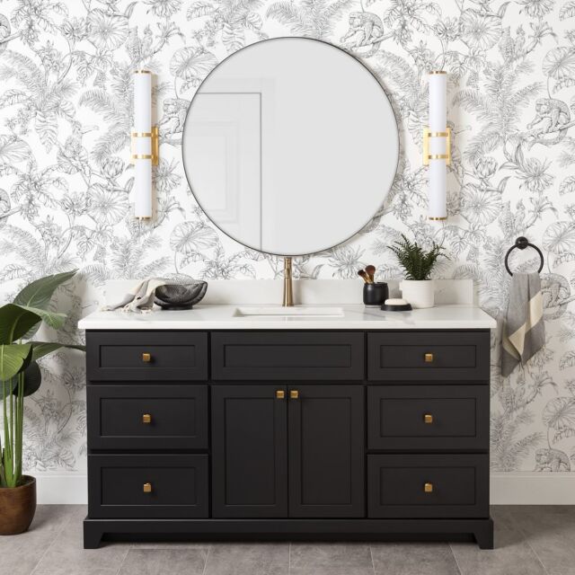 🛁✨ Team Wallpaper, or No? ✨🛁
We’re showcasing two stunning setups for our bathroom vanity! One features a sleek, plain wall, and the other is jazzed up with stylish wallpaper.
Are you Team Wallpaper or Team Plain Wall? Let us know in the comments below! 🧐
Swipe to see both looks ➡️